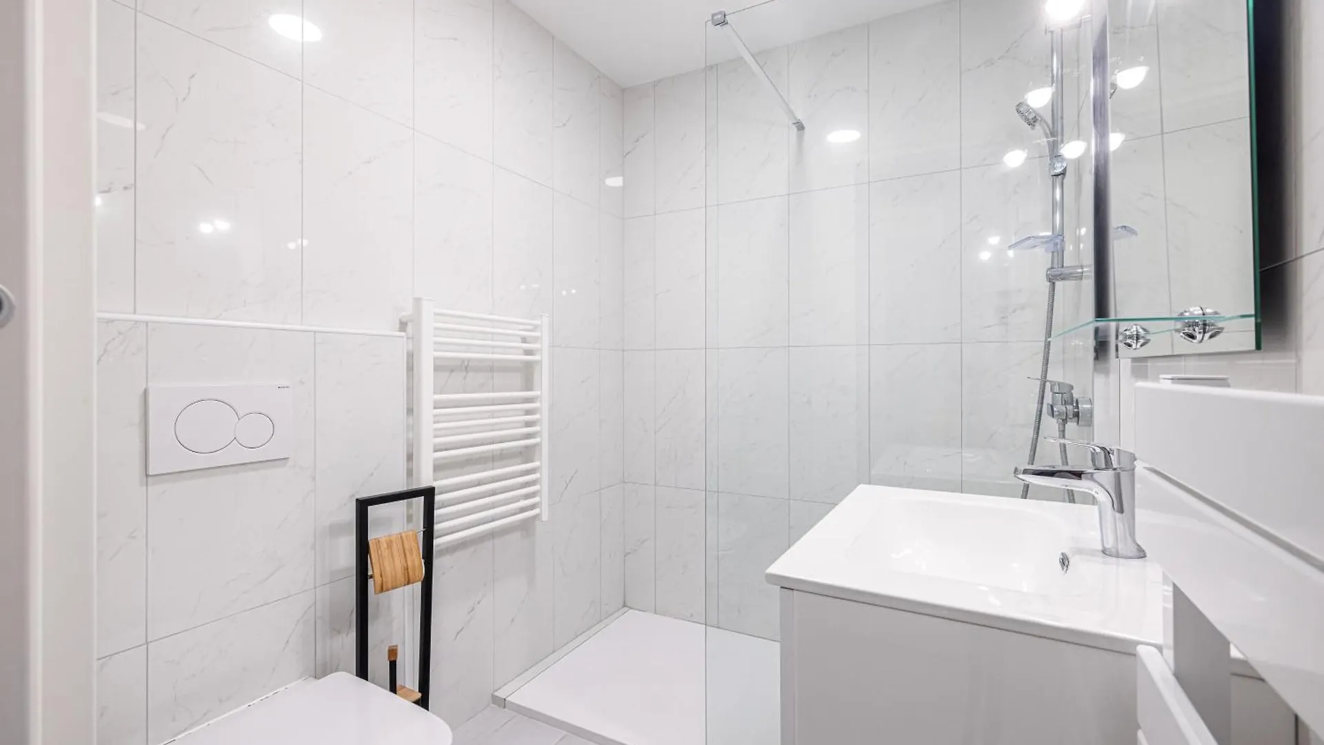 Apartment Eden Park - Charmant 2 Pieces, Proche Plage Menton France