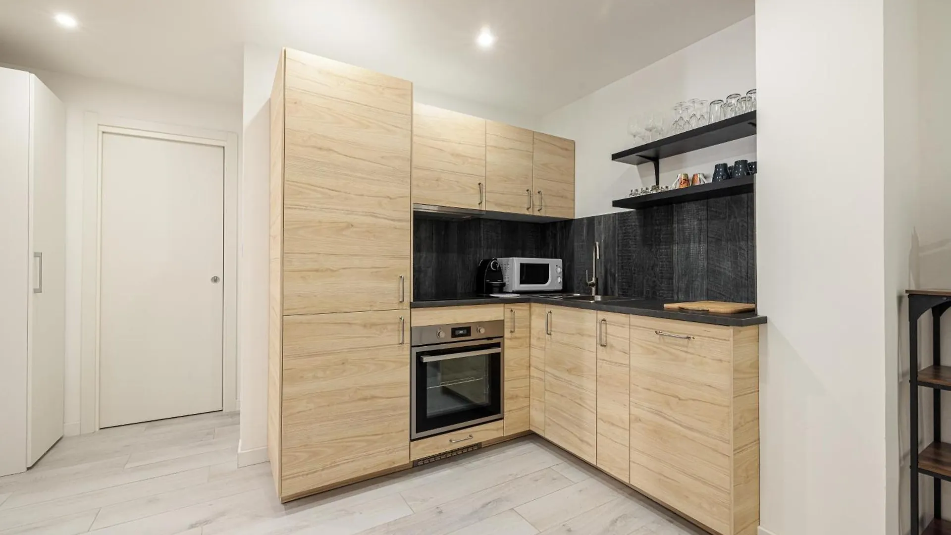 Apartment Eden Park - Charmant 2 Pieces, Proche Plage Menton