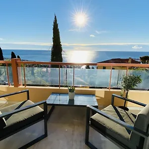  Apartment Le Vigia-vue Mer-terrasse-climatisation-parking