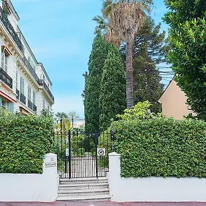  Apartment Pavillon D'angleterre Au Coeur De La